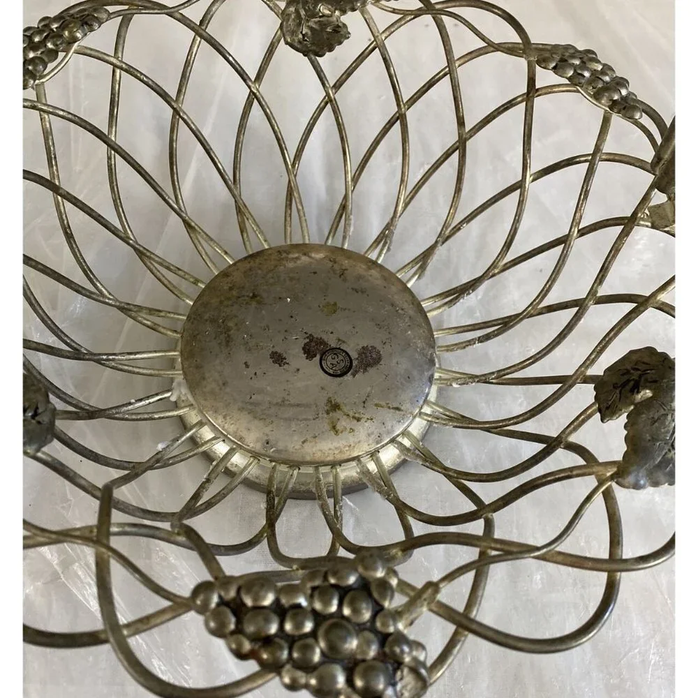 Vintage Godinger Silver Art Grape Leaf Basket Silverplate Fruit Centerpiece‎